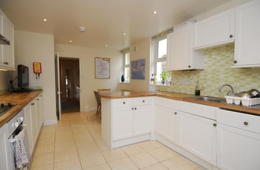 Beatrice Avenue, Lipson, Plymouth - Image 3